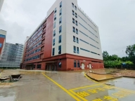 光明工业上楼厂房特价出租，大小可分租